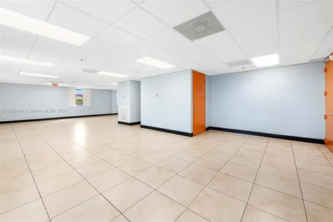 2227 N Federal Highway Hollywood FL 33020