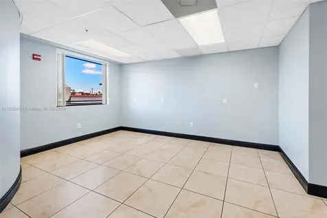 2227 N Federal Highway Hollywood FL 33020