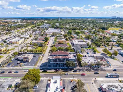 2227 N Federal Highway Hollywood FL 33020