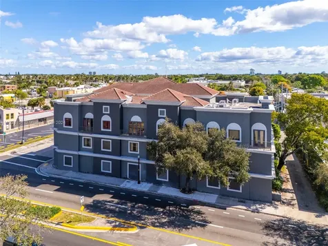 2227 N Federal Highway Hollywood FL 33020