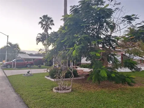 35303 SW 180th Avenue Lots 381-382 Homestead FL 33034