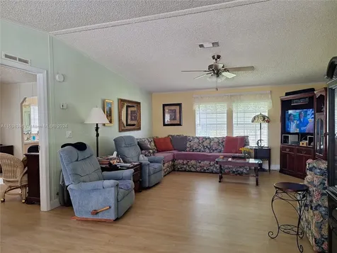 35303 SW 180th Avenue Lots 381-382 Homestead FL 33034