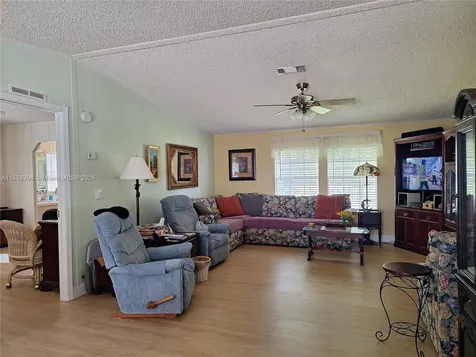 35303 SW 180th Avenue Lots 381-382 Homestead FL 33034