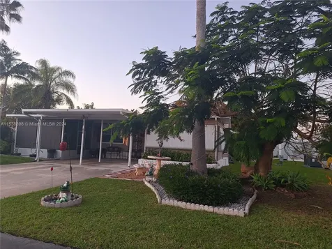 35303 SW 180th Avenue Lots 381-382 Homestead FL 33034
