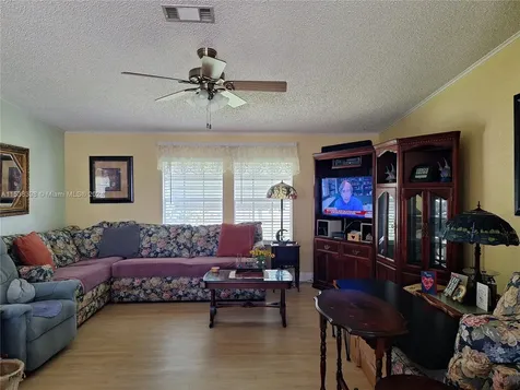 35303 SW 180th Avenue Lots 381-382 Homestead FL 33034