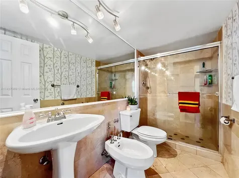 5151 Collins Avenue Miami Beach FL 33140