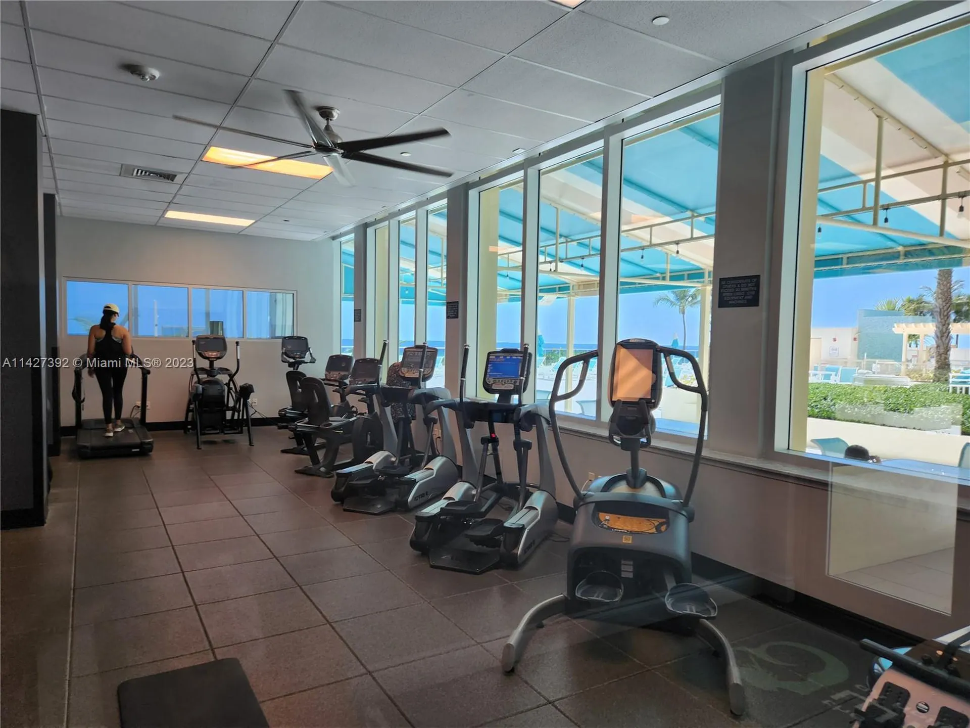2501 S Ocean Drive Hollywood FL 33019
