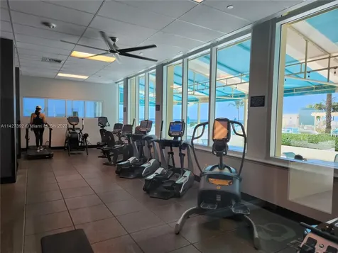 2501 S Ocean Drive Hollywood FL 33019
