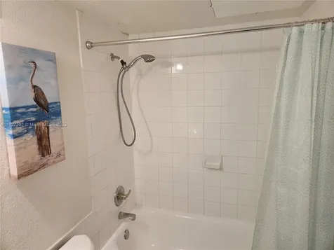 2501 S Ocean Drive Hollywood FL 33019