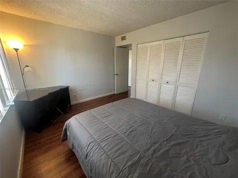 401 Golden Isles Drive Hallandale Beach FL 33009