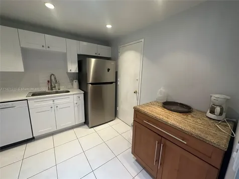 401 Golden Isles Drive Hallandale Beach FL 33009