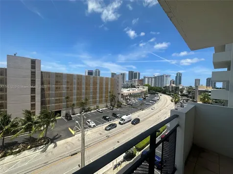 401 Golden Isles Drive Hallandale Beach FL 33009