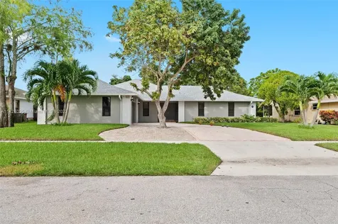 13575 Columbine Avenue Wellington FL 33414
