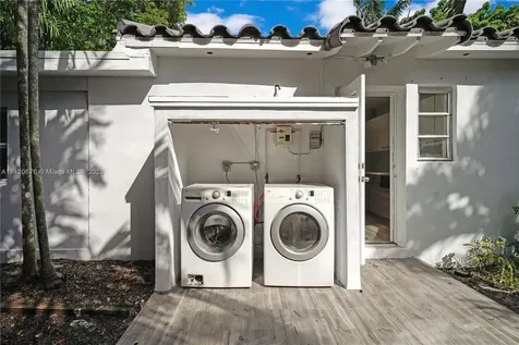 160 NW 126th Street North Miami FL 33168