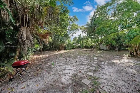 160 NW 126th Street North Miami FL 33168