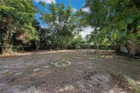160 NW 126th Street North Miami FL 33168