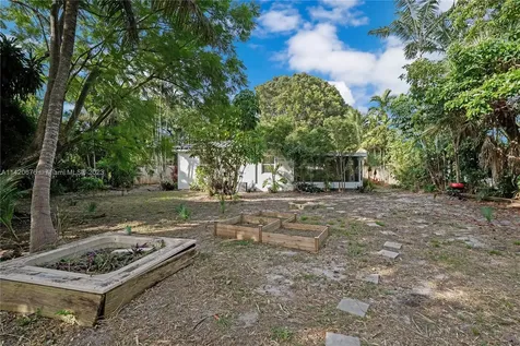 160 NW 126th Street North Miami FL 33168