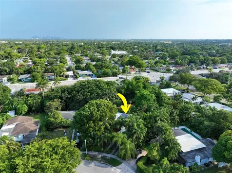 160 NW 126th Street North Miami FL 33168