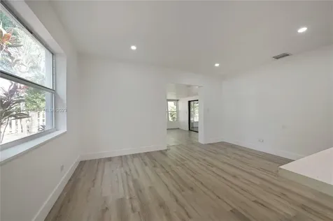 160 NW 126th Street North Miami FL 33168