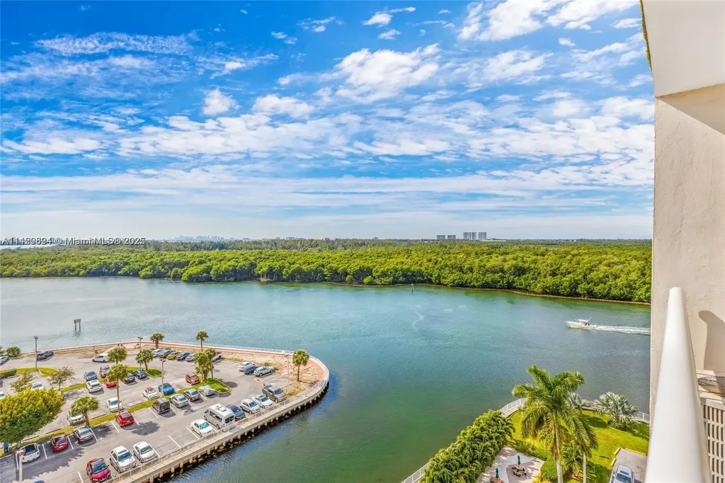 400 Kings Point Drive Sunny Isles Beach FL 33160