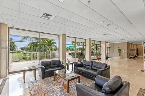 400 Kings Point Drive Sunny Isles Beach FL 33160