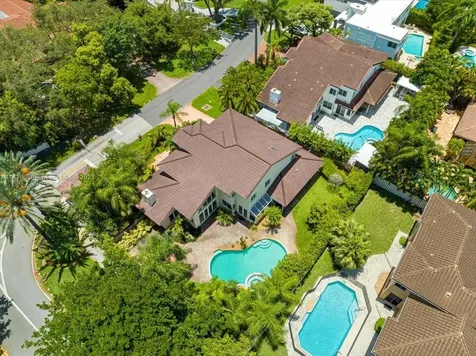 1741 NE 198th Terrace Miami FL 33179