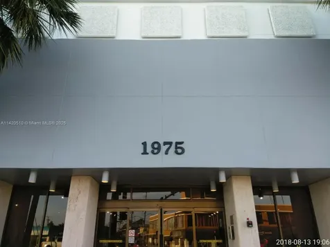 1975 E Sunrise Boulevard Fort Lauderdale FL 33304