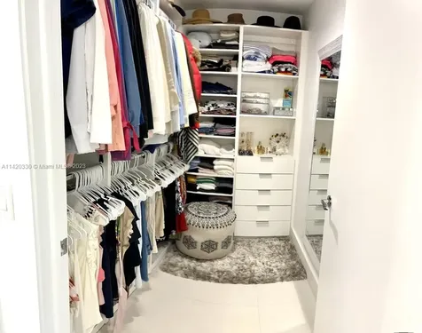 2950 NE 188th Street Aventura FL 33180