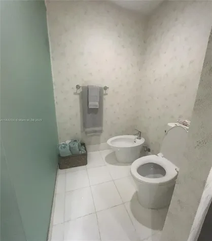 2950 NE 188th Street Aventura FL 33180