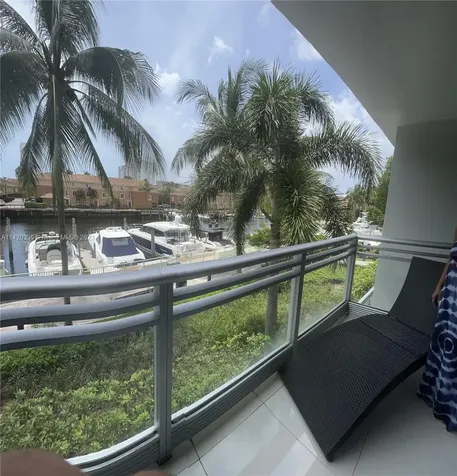 2950 NE 188th Street Aventura FL 33180