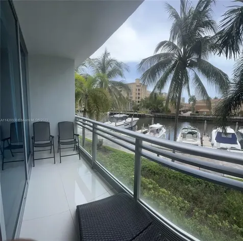 2950 NE 188th Street Aventura FL 33180