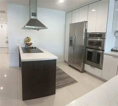 2950 NE 188th Street Aventura FL 33180