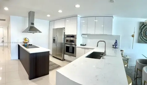 2950 NE 188th Street Aventura FL 33180