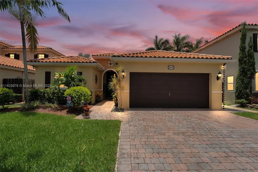 1840 NE 35th Avenue Homestead FL 33033