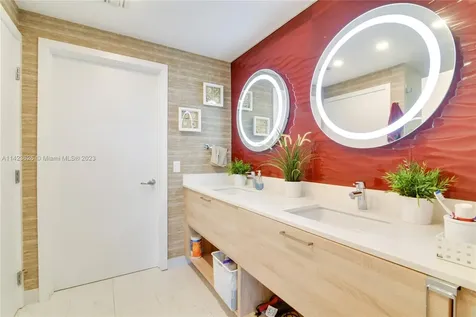 16385 Biscayne Boulevard North Miami Beach FL 33160
