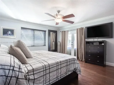 5660 Briarwood Way Davie FL 33331
