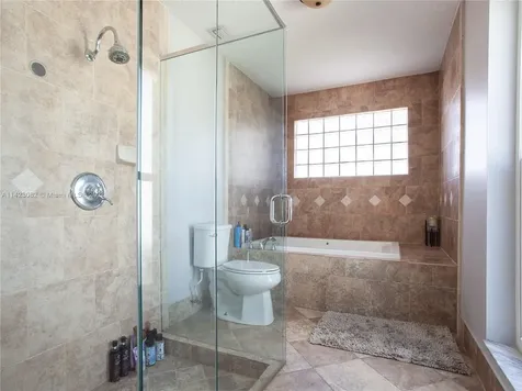5660 Briarwood Way Davie FL 33331