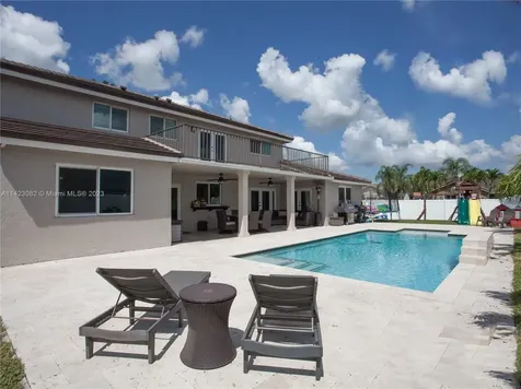 5660 Briarwood Way Davie FL 33331