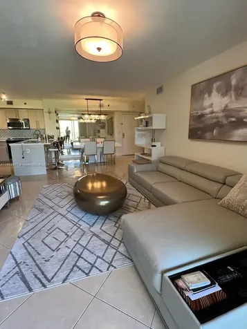 19901 E Country Club Drive Aventura FL 33180