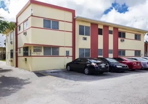 71 NW 76th Street Miami FL 33150