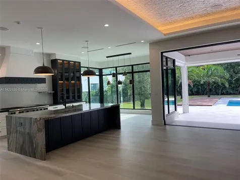 5290 SW 80 Street Miami FL 33143