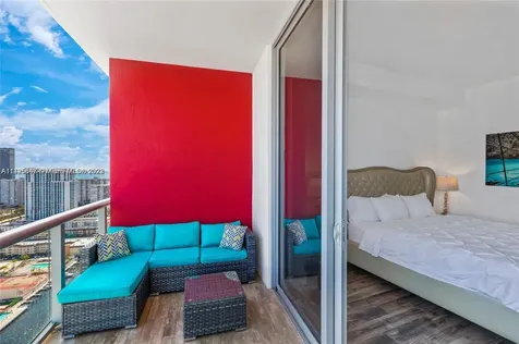 2600 E Hallandale Beach Boulevard Hallandale Beach FL 33009