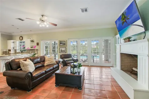 8225 SW 174th Terrace Palmetto Bay FL 33157