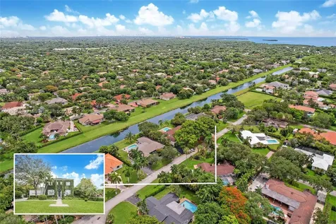 8225 SW 174th Terrace Palmetto Bay FL 33157