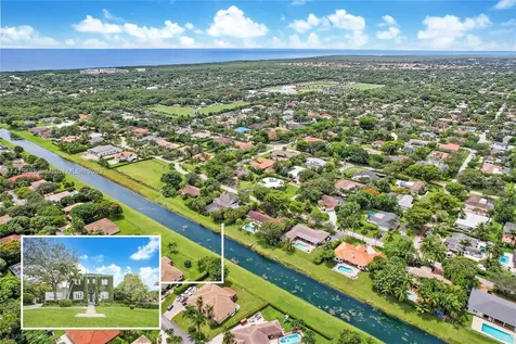 8225 SW 174th Terrace Palmetto Bay FL 33157