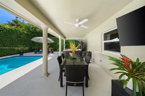611 Santurce Avenue Coral Gables FL 33143