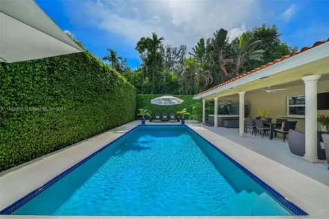 611 Santurce Avenue Coral Gables FL 33143