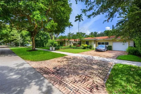 611 Santurce Avenue Coral Gables FL 33143