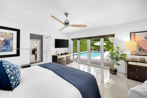 611 Santurce Avenue Coral Gables FL 33143