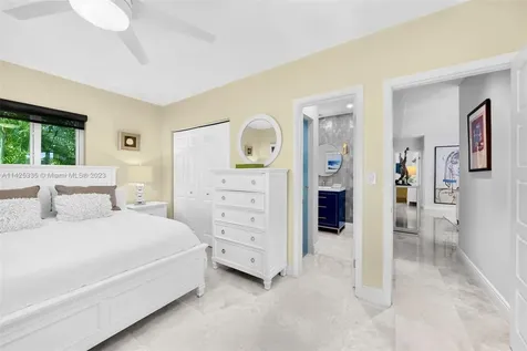 611 Santurce Avenue Coral Gables FL 33143